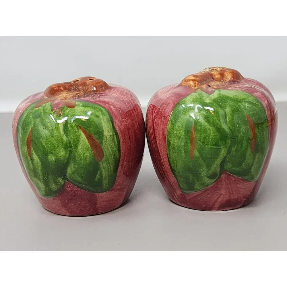 Vintage 3D Apples And Leaves Design Salt & Pepper Shakers Set Of 2 Small & Large